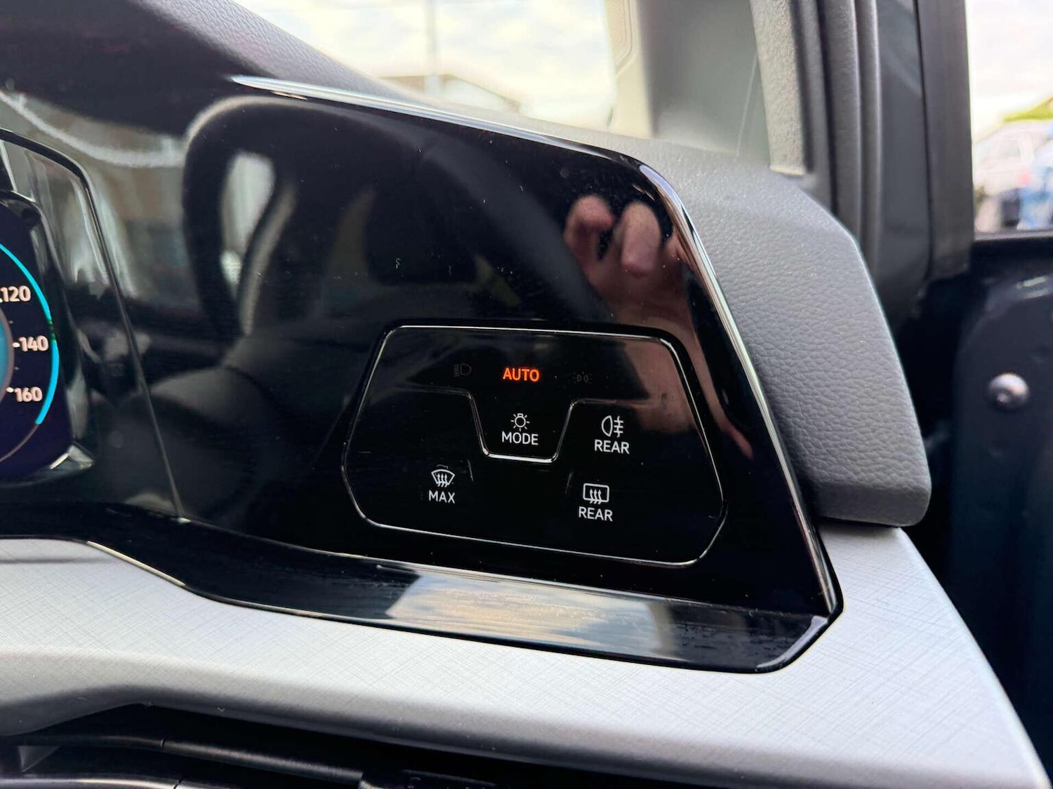 Used Volkswagen Golf 2021 for sale - 76963309: Photo 23