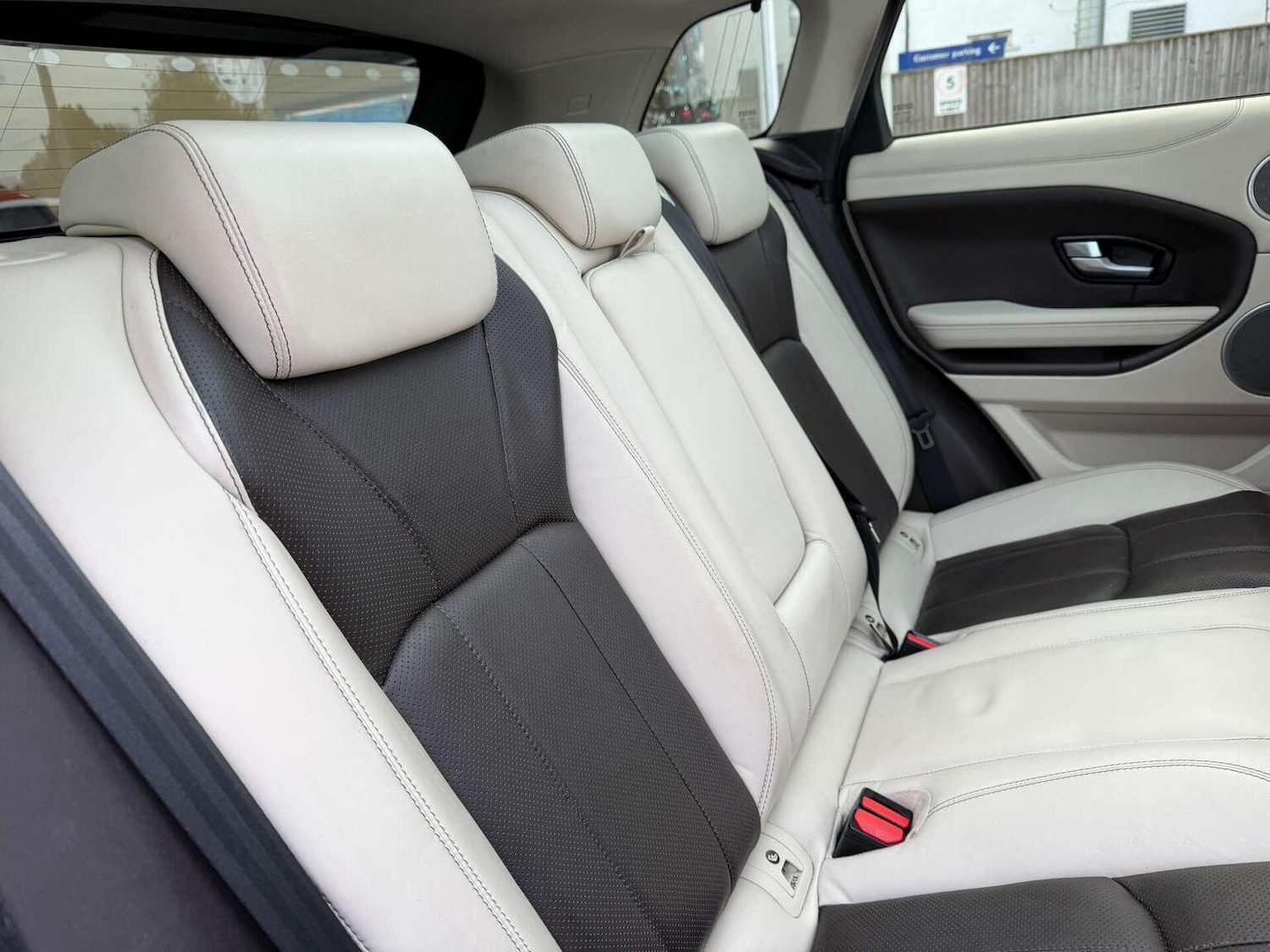 Used Land Rover Range Rover Evoque 2016 for sale - 77065656: Photo 32