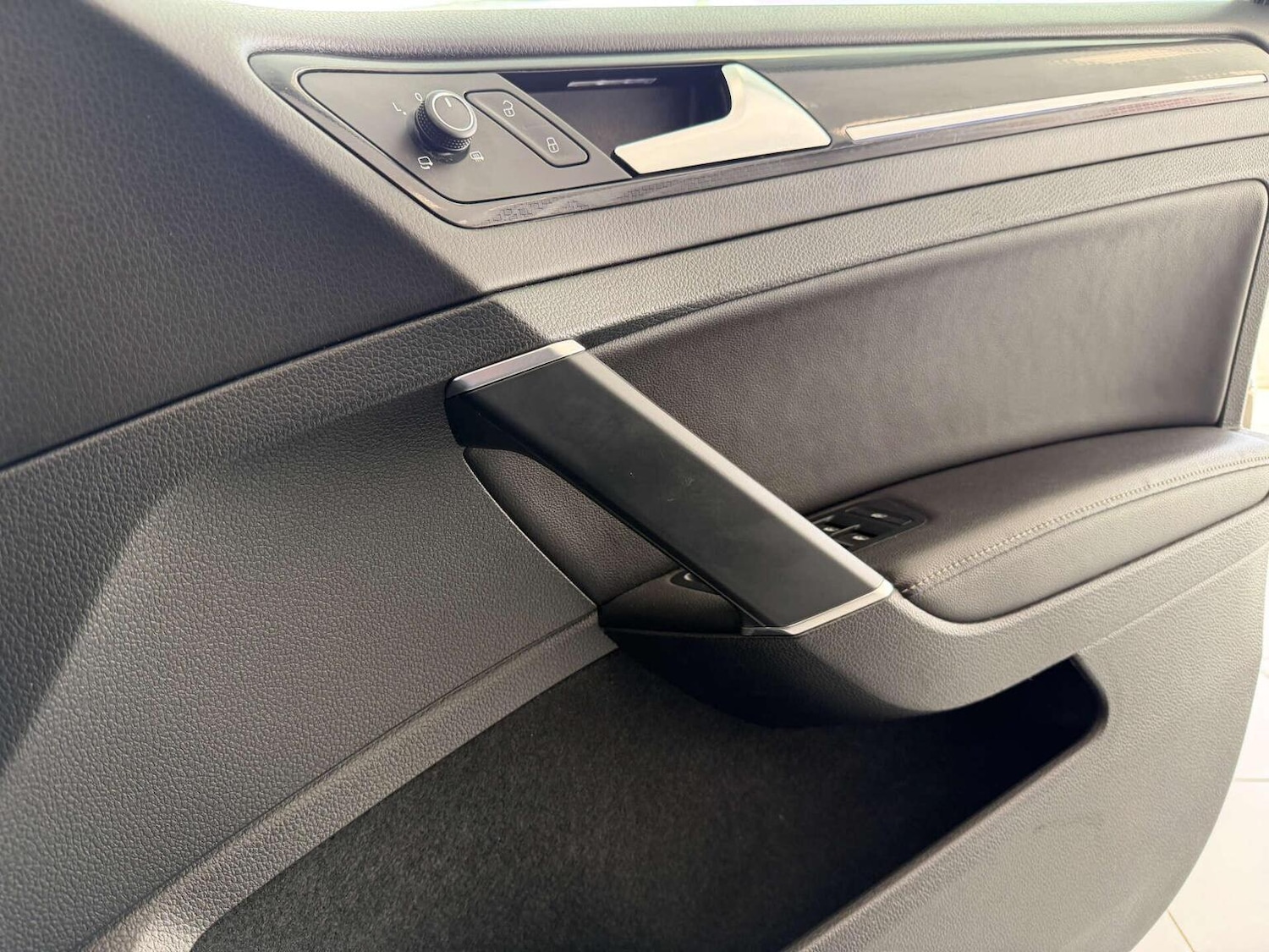 Used Volkswagen Golf 2016 for sale - 78070546: Photo 25