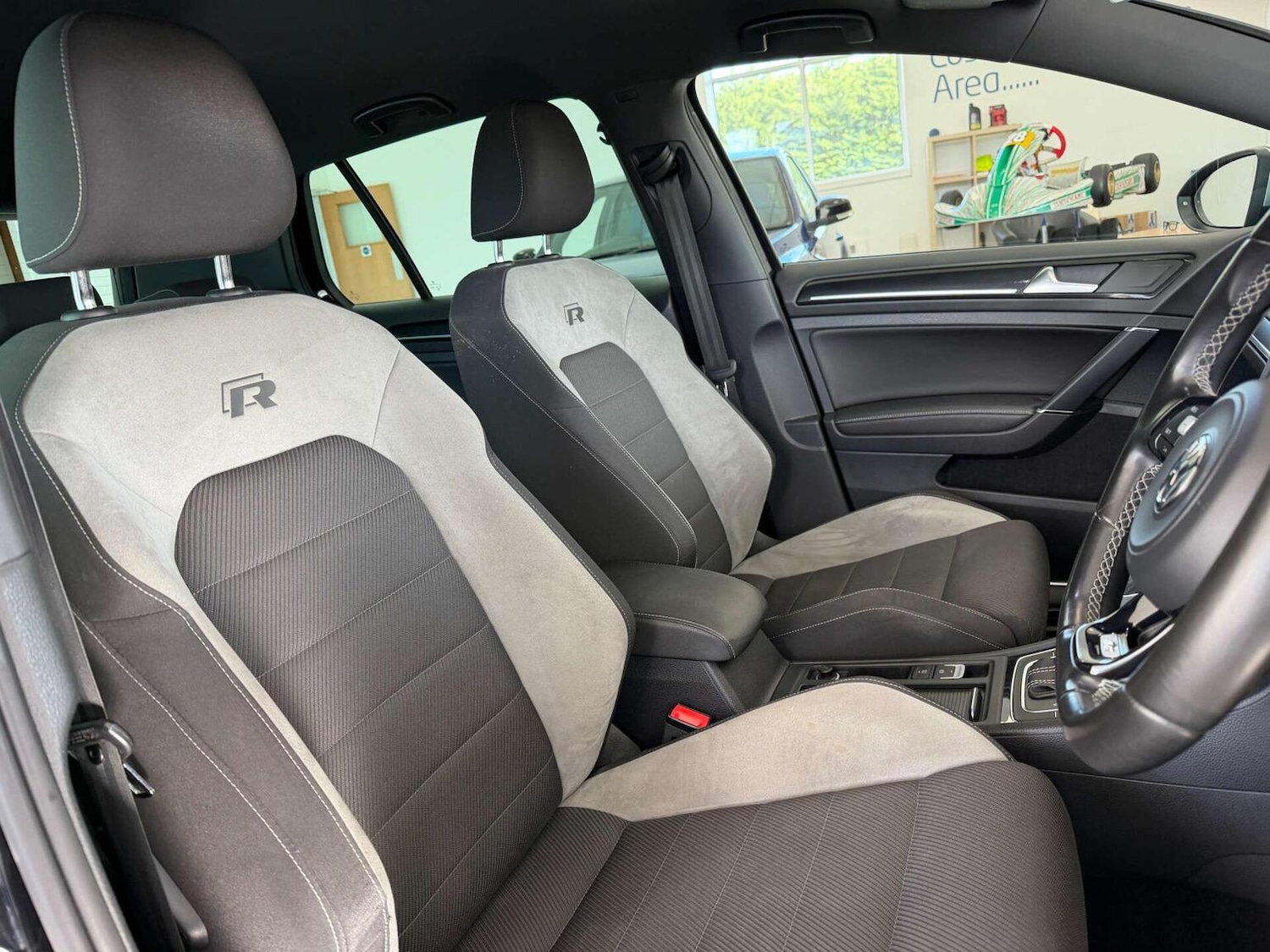 Used Volkswagen Golf 2016 for sale - 78070546: Photo 28