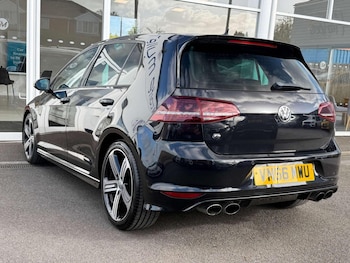 Used Volkswagen Golf 2016 for sale - 78070546: Photo