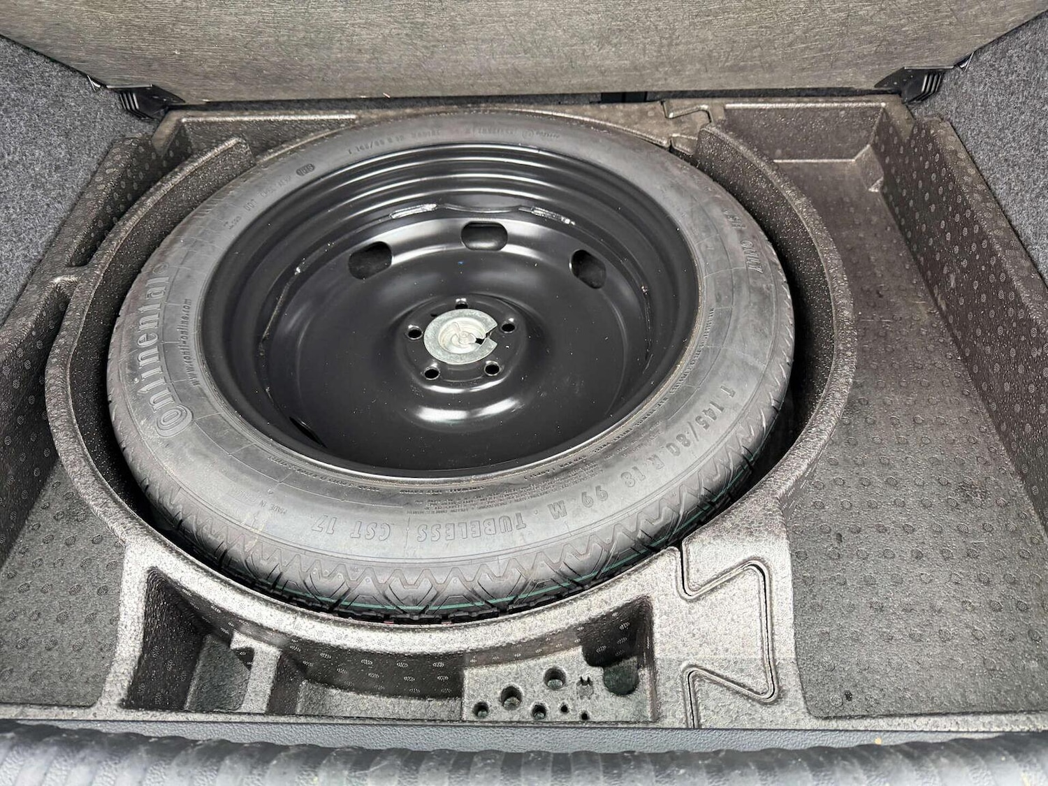 Used Volkswagen Tiguan 2013 for sale - 76510822: Photo 32