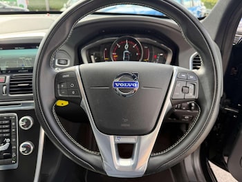 Used Volvo XC60 2014 for sale - 79410764: Photo