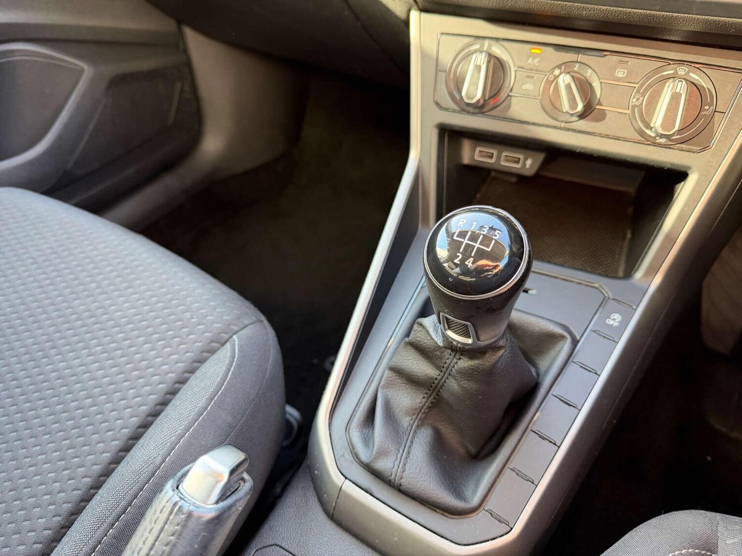 Used Volkswagen Polo 2018 for sale - 77792778: Photo 16