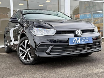 Used Volkswagen Polo 2024 for sale - 77610057: Photo