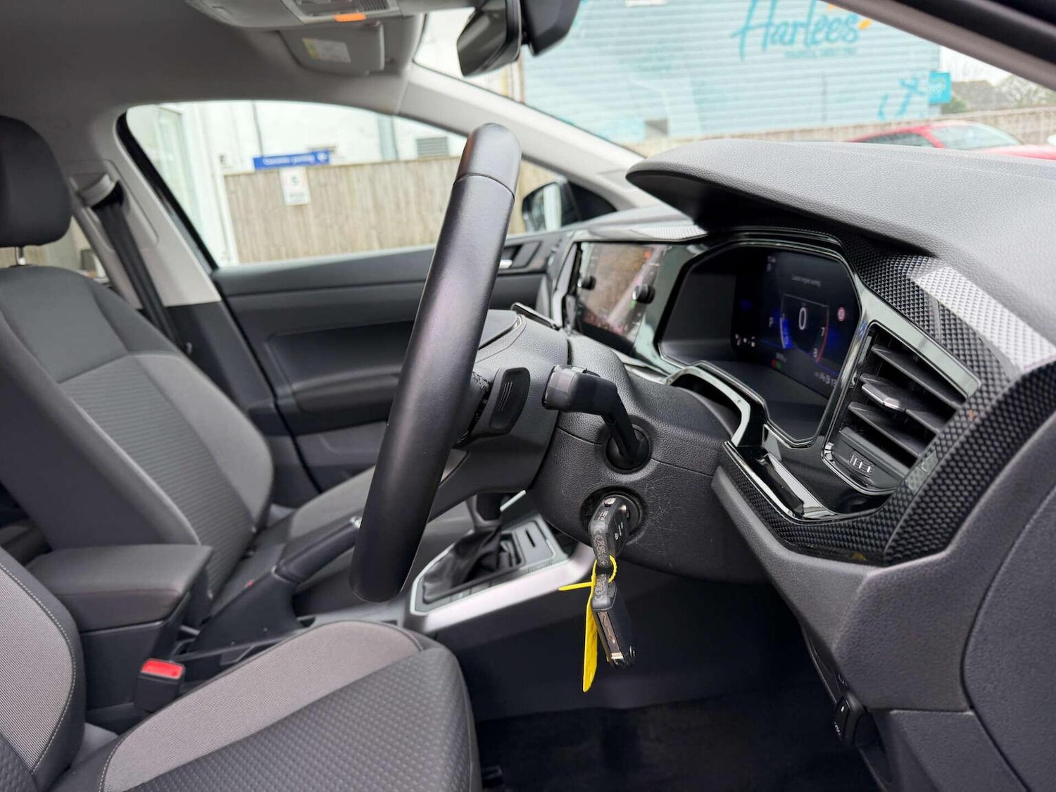 Used Volkswagen Polo 2024 for sale - 77610057: Photo 25