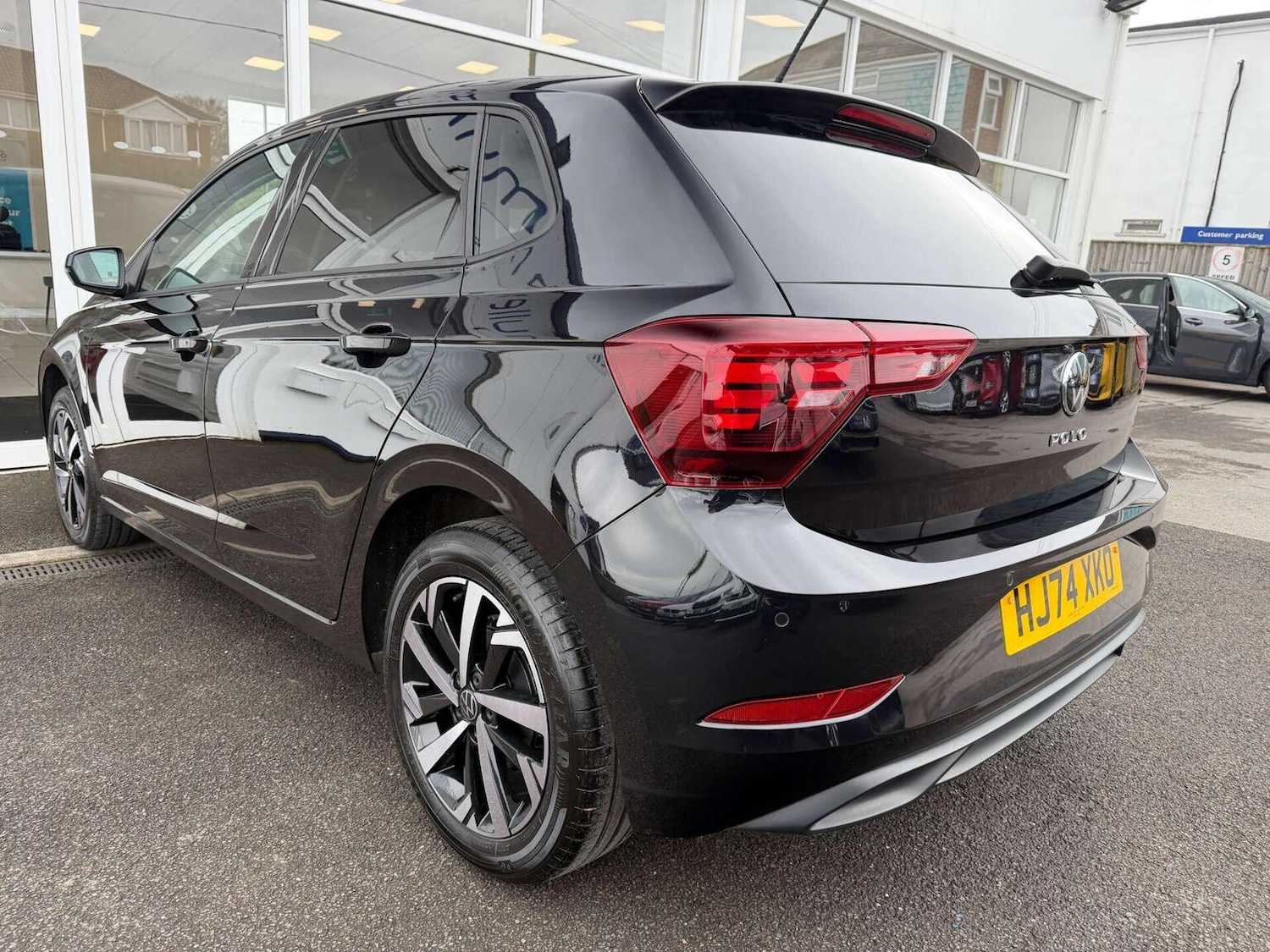 Used Volkswagen Polo 2024 for sale - 77610057: Photo 39