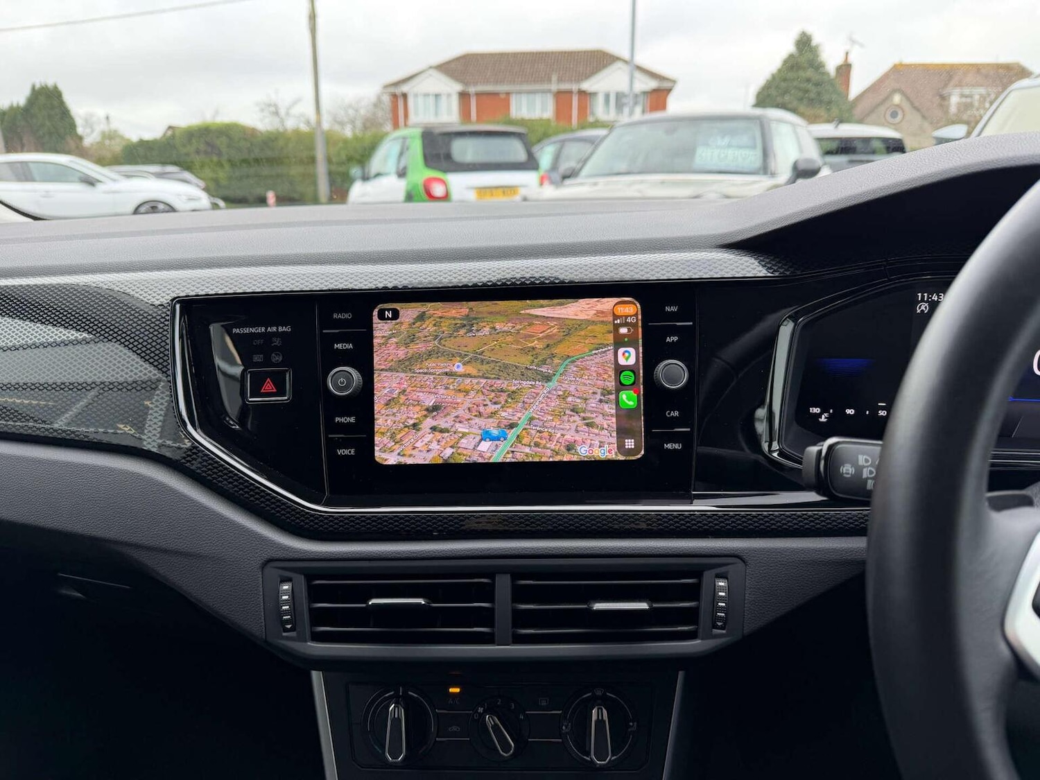 Used Volkswagen Polo 2024 for sale - 77610057: Photo 9