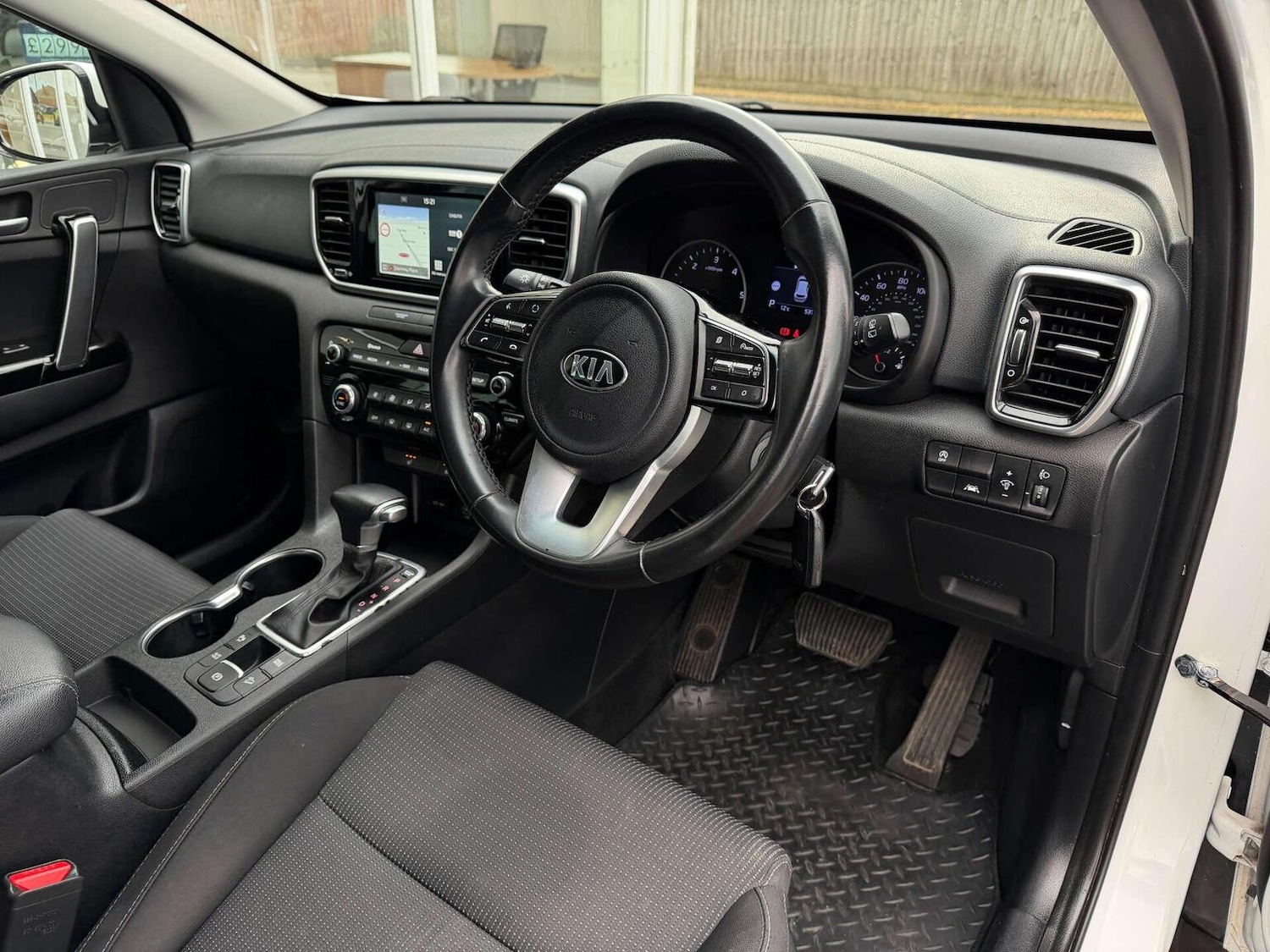 Used Kia Sportage 2019 for sale - 76369382: Photo 2