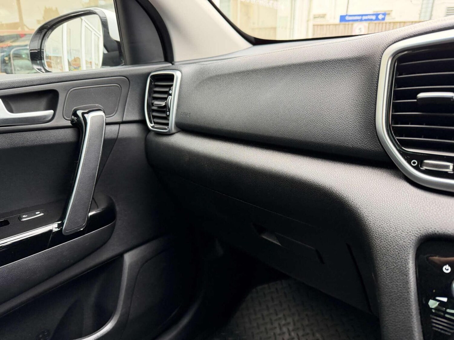 Used Kia Sportage 2019 for sale - 76369382: Photo 20