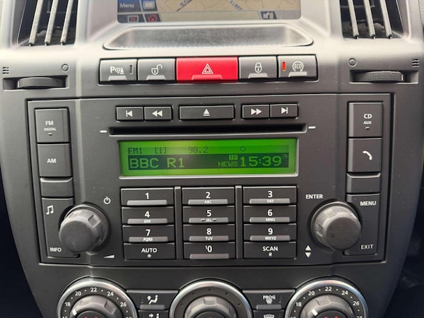 Used Land Rover Freelander 2 2010 for sale - 76231002: Photo 11