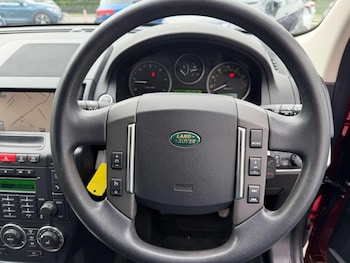 Used Land Rover Freelander 2 2010 for sale - 76231002: Photo 4
