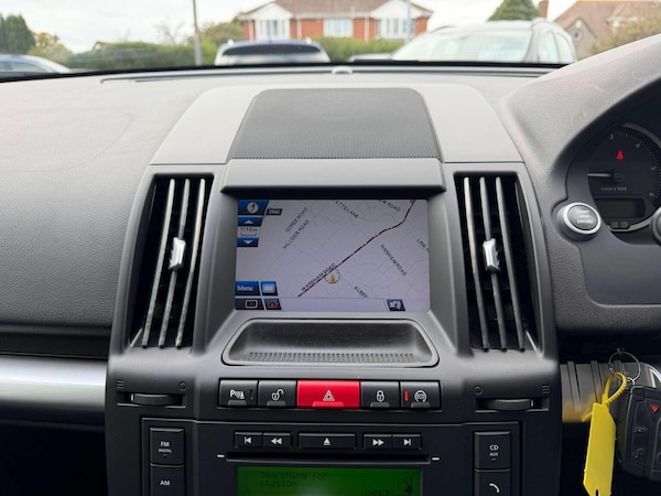 Used Land Rover Freelander 2 2010 for sale - 76231002: Photo 9