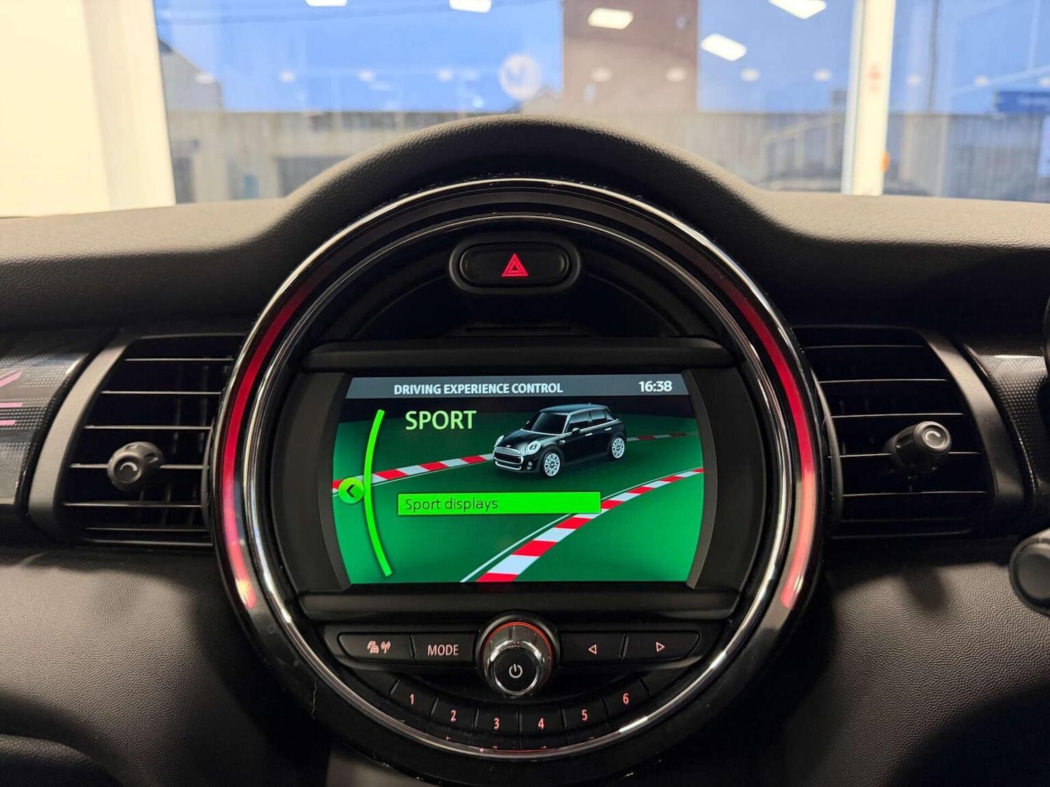 Used MINI Hatch 2018 for sale - 77891627: Photo 10