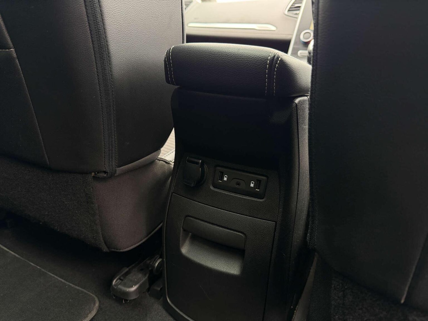 Used Renault Scenic 2017 for sale - 77656225: Photo 32