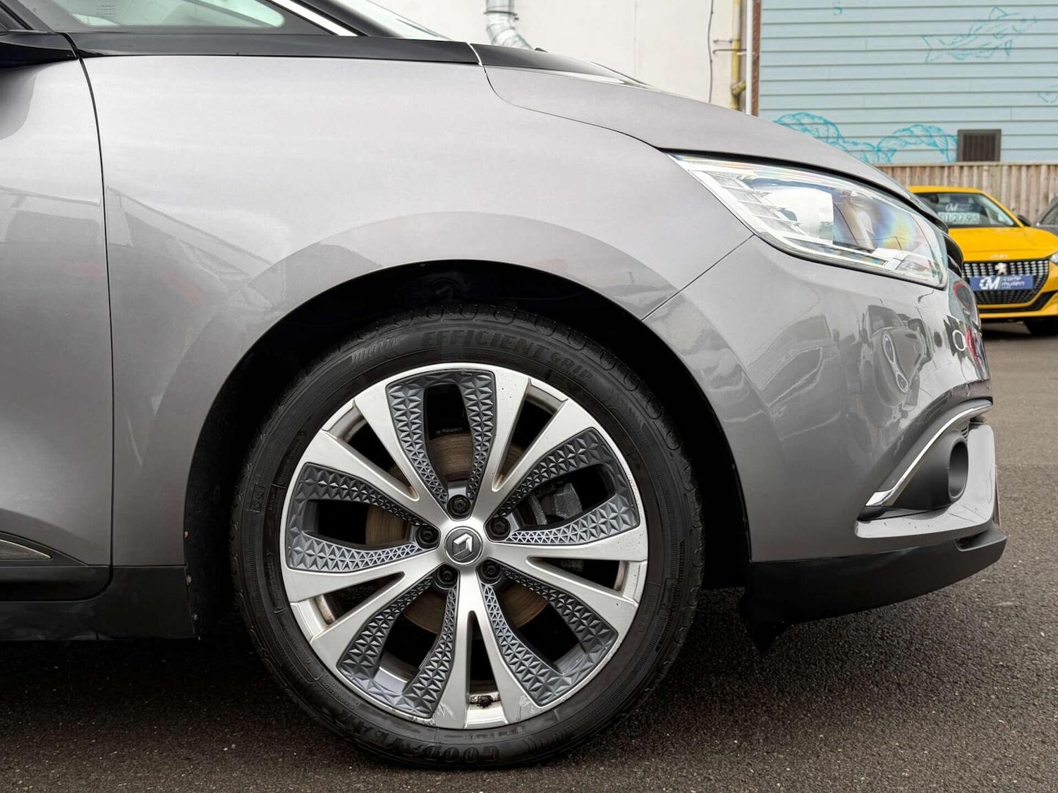 Used Renault Scenic 2017 for sale - 77656225: Photo 37