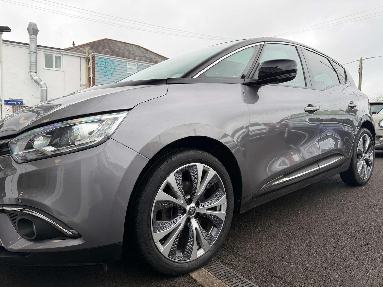 Used Renault Scenic 2017 for sale - 77656225: Photo 43