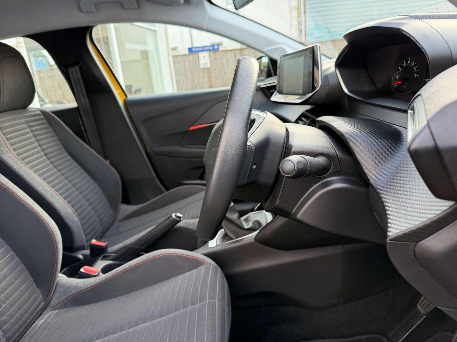 Used Peugeot 208 2022 for sale - 77891625: Photo 25