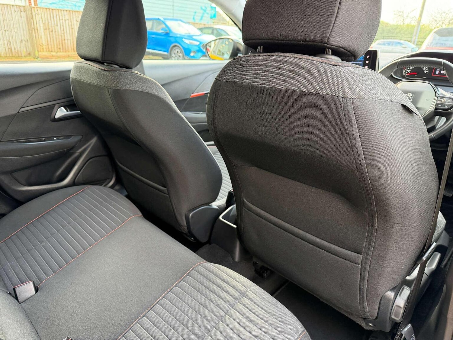 Used Peugeot 208 2022 for sale - 77891625: Photo 27