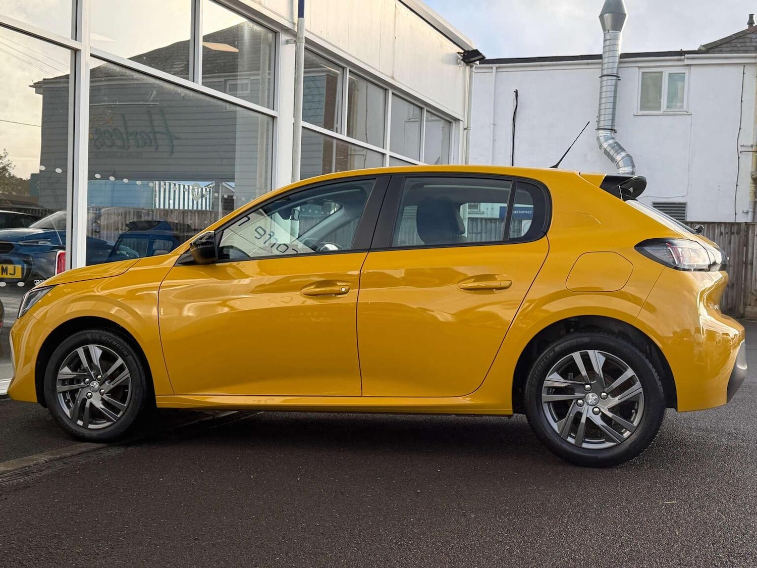 Used Peugeot 208 2022 for sale - 77891625: Photo 33