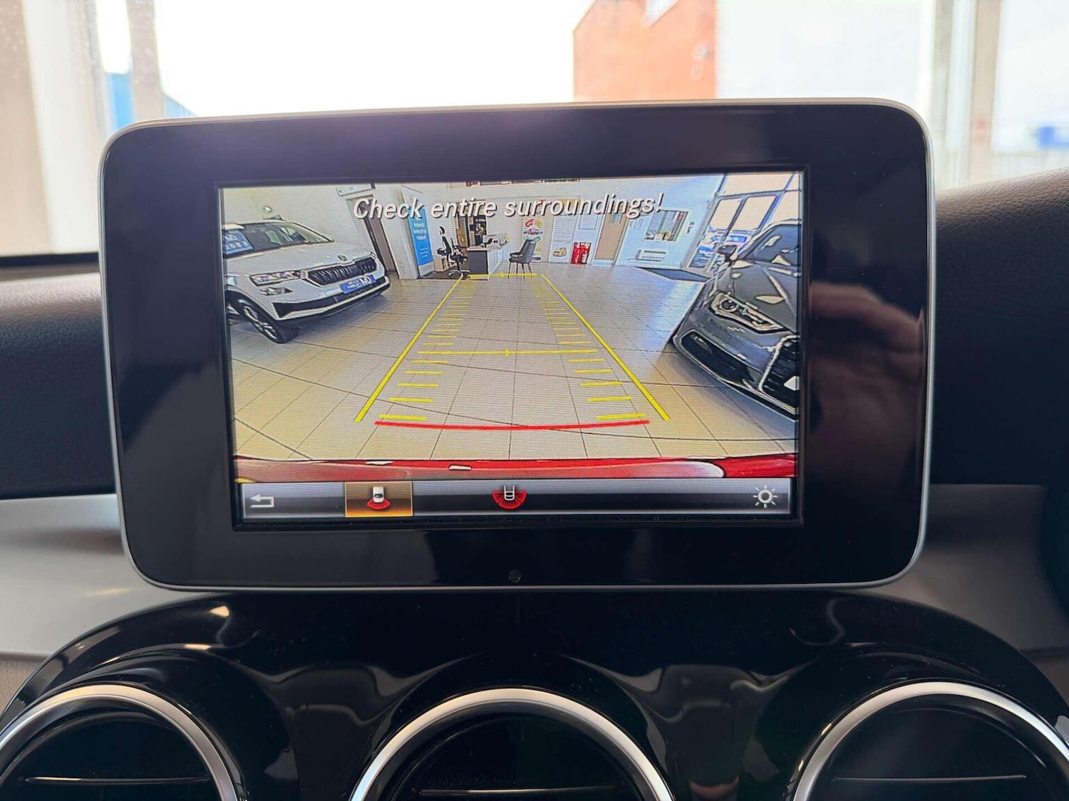 Used Mercedes-Benz GLC 2019 for sale - 77707231: Photo 10