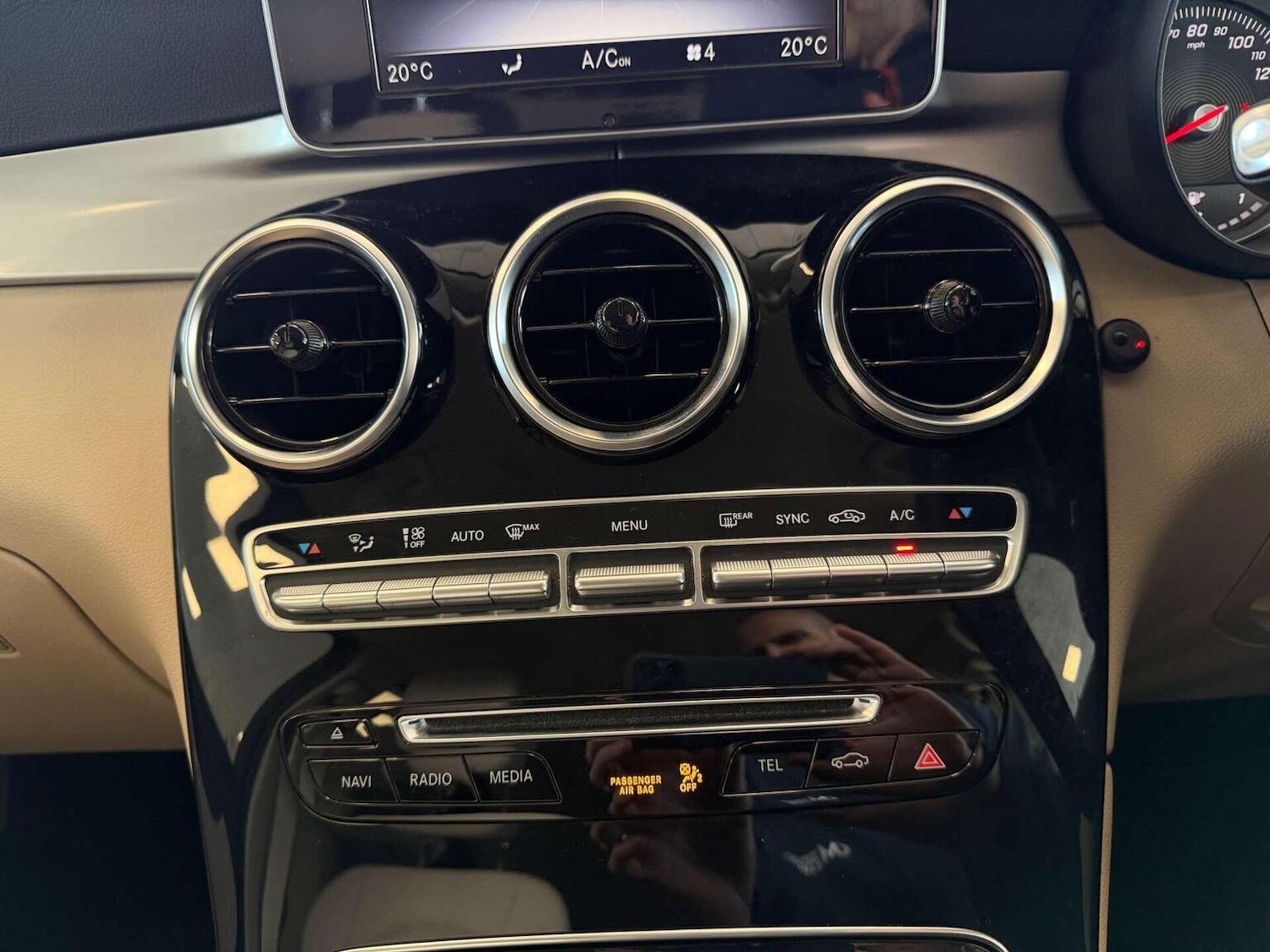 Used Mercedes-Benz GLC 2019 for sale - 77707231: Photo 16