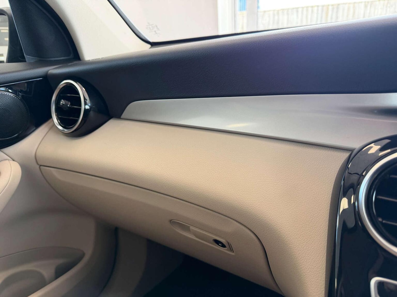 Used Mercedes-Benz GLC 2019 for sale - 77707231: Photo 20