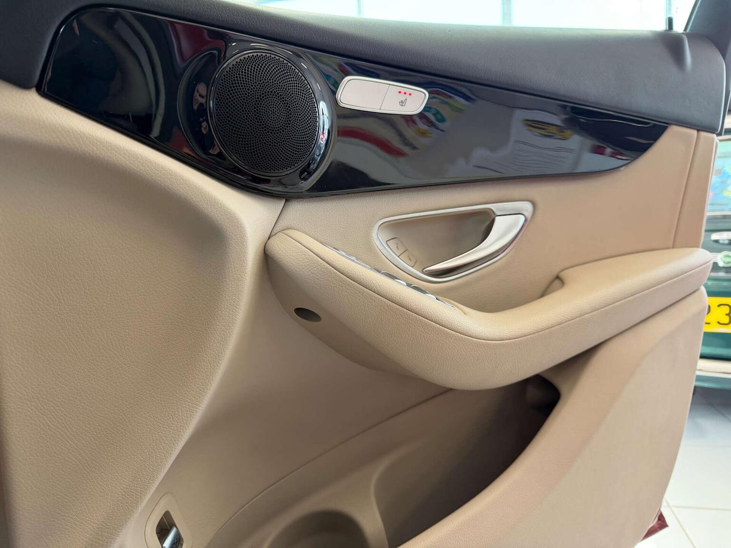 Used Mercedes-Benz GLC 2019 for sale - 77707231: Photo 24