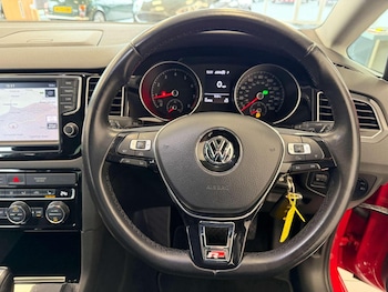 Used Volkswagen Golf SV 2017 for sale - 77478143: Photo