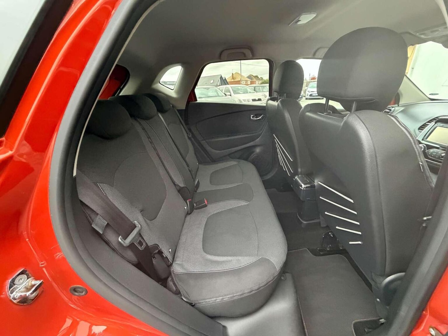 Used Renault Captur 2017 for sale - 77014809: Photo 15