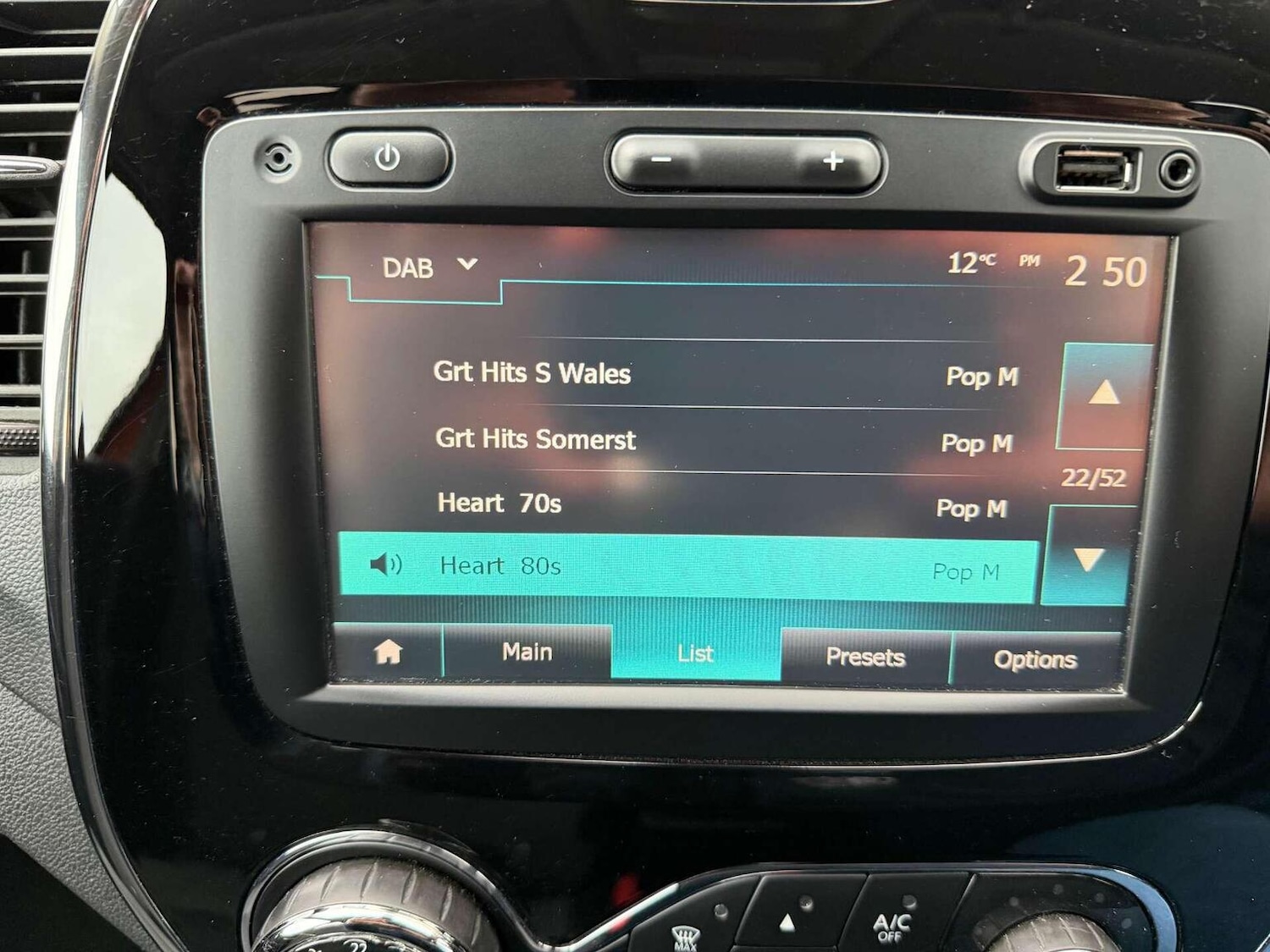 Used Renault Captur 2017 for sale - 77014809: Photo 5