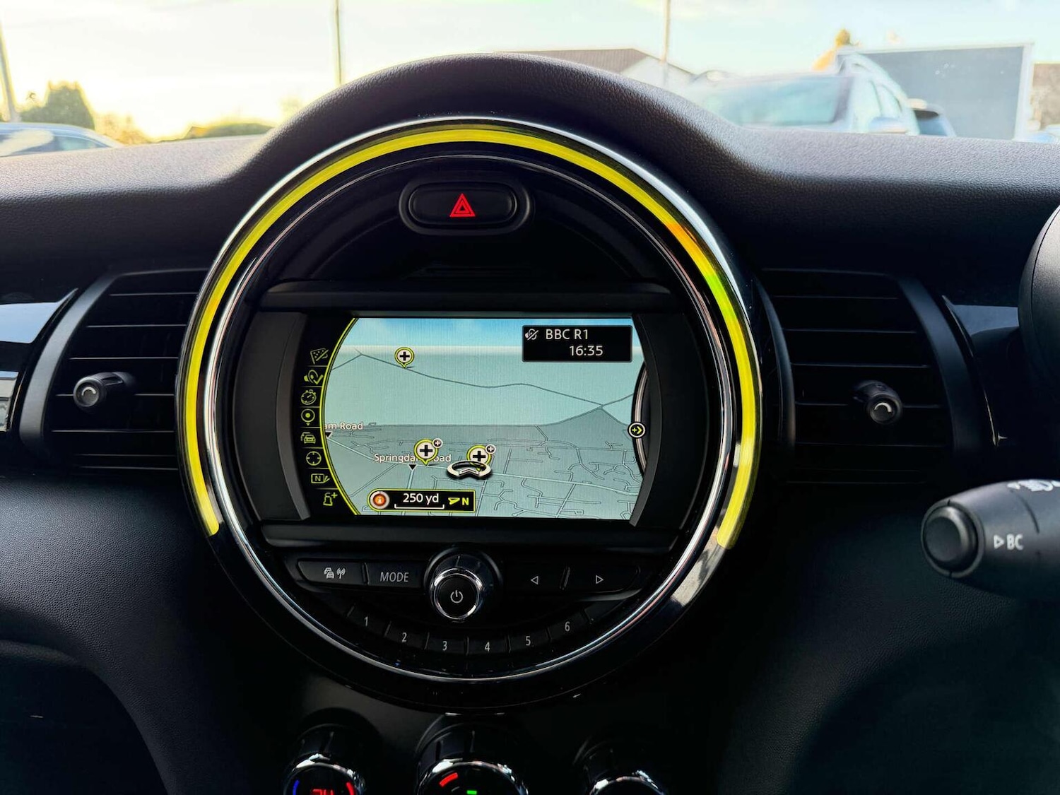 Used MINI Convertible 2016 for sale - 76625399: Photo 10