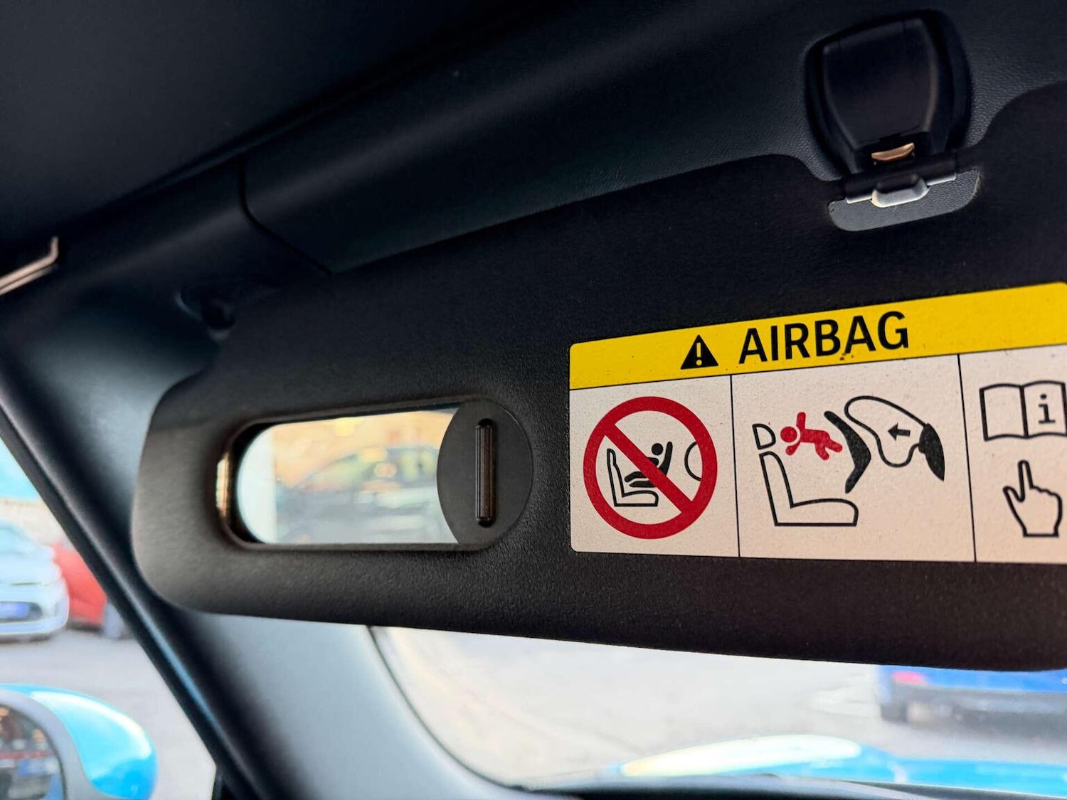 Used MINI Convertible 2016 for sale - 76625399: Photo 22