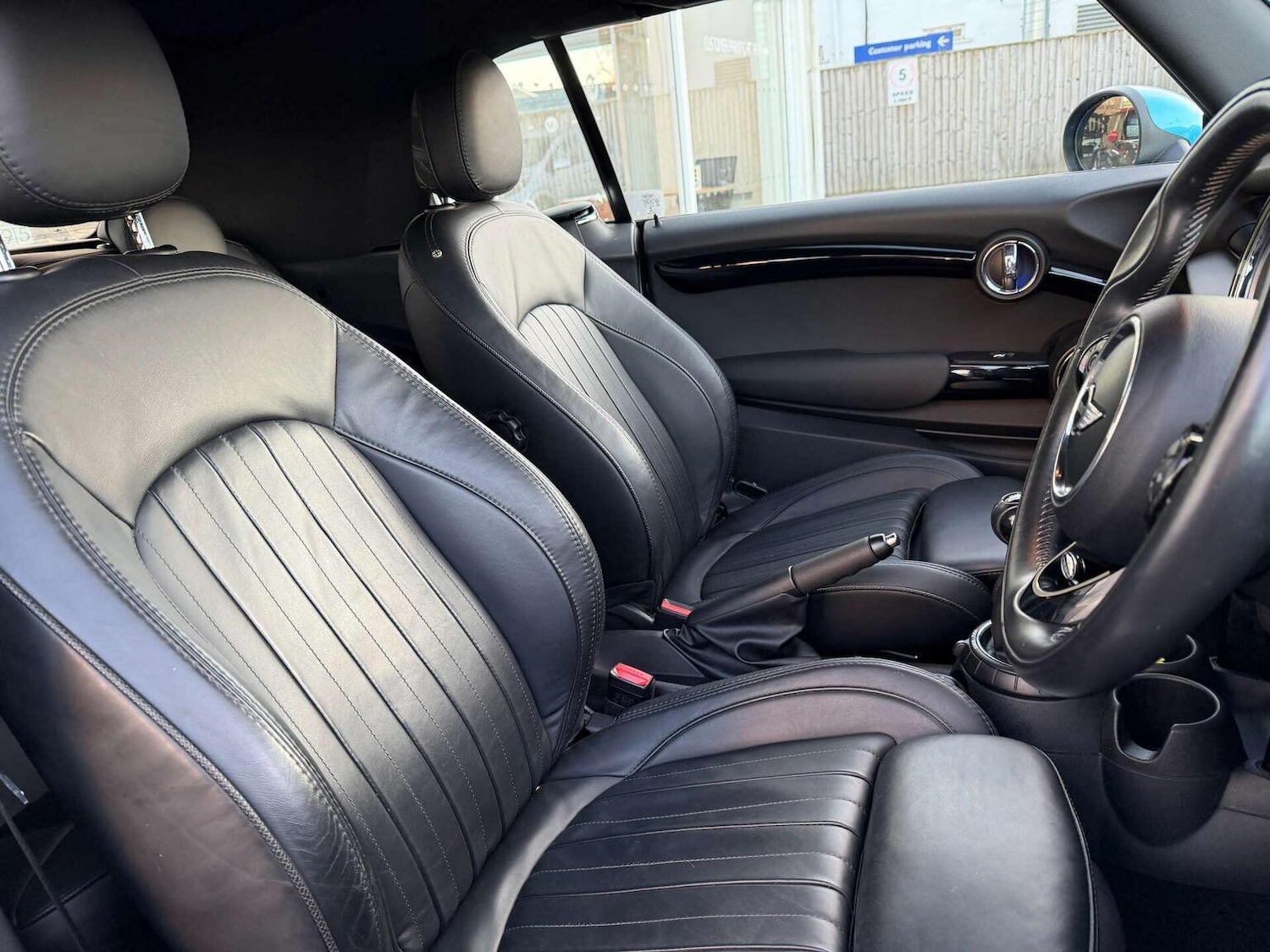 Used MINI Convertible 2016 for sale - 76625399: Photo 28