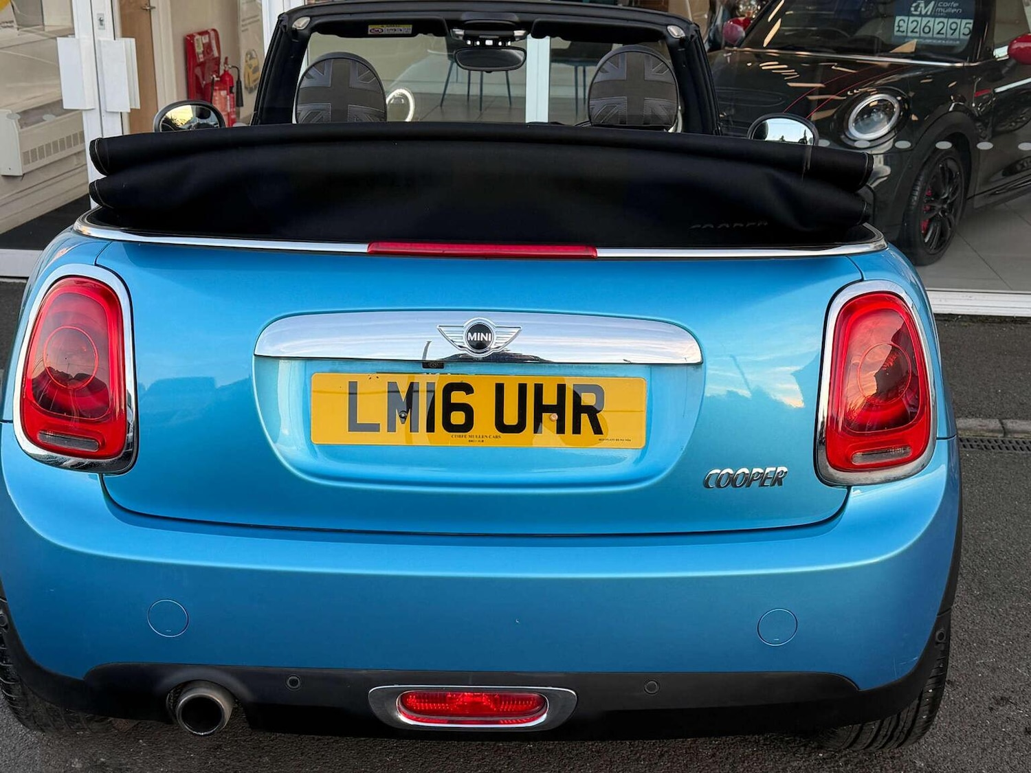 Used MINI Convertible 2016 for sale - 76625399: Photo 40