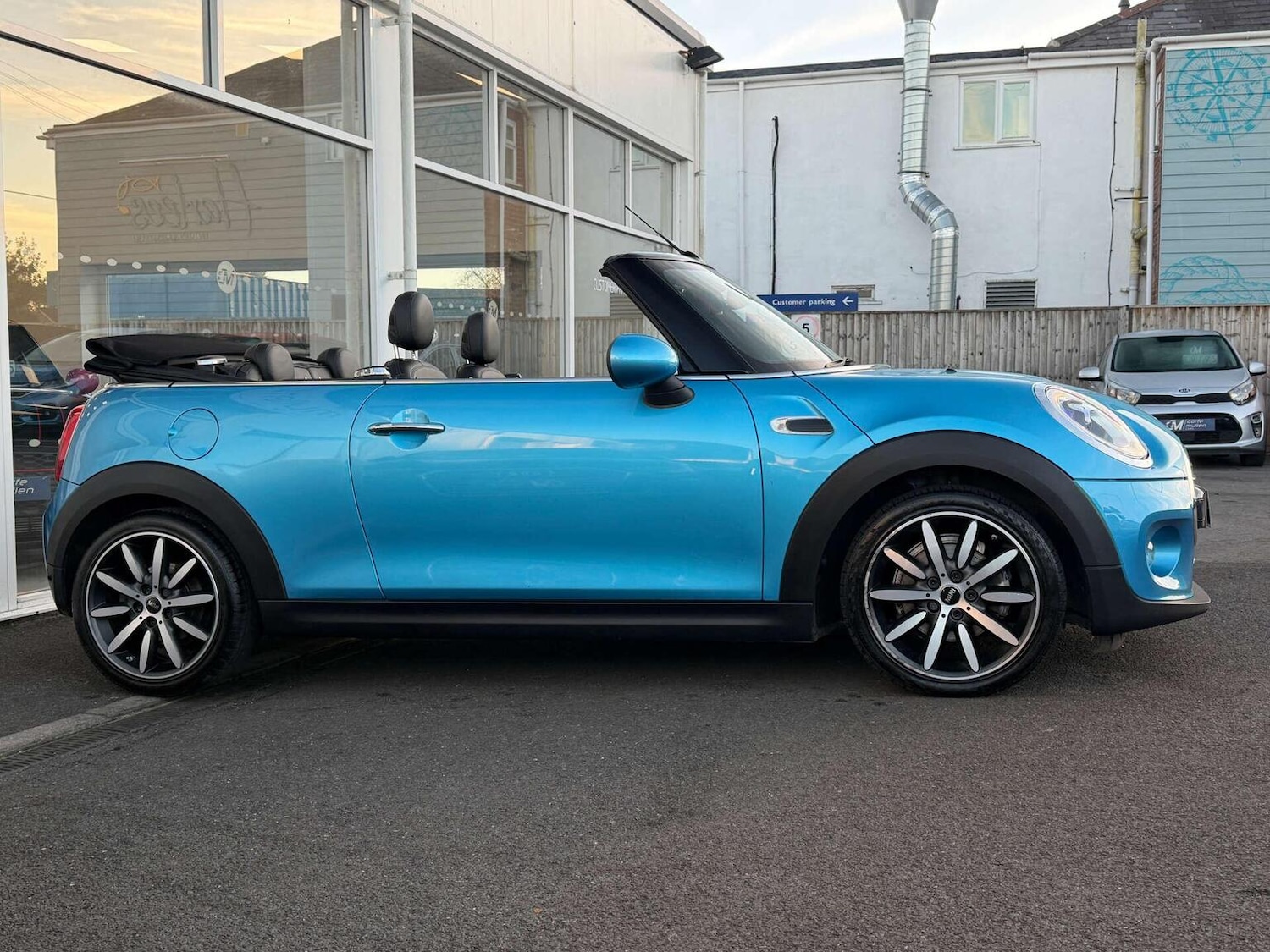 Used MINI Convertible 2016 for sale - 76625399: Photo 43