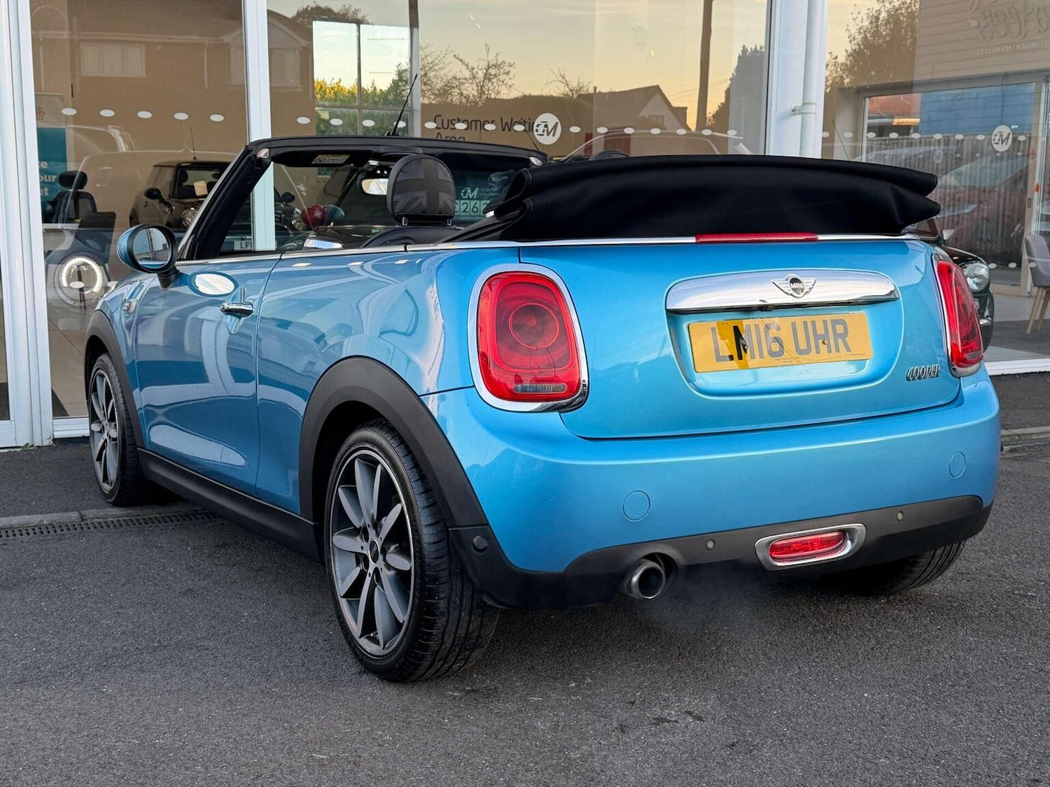 Used MINI Convertible 2016 for sale - 76625399: Photo 46