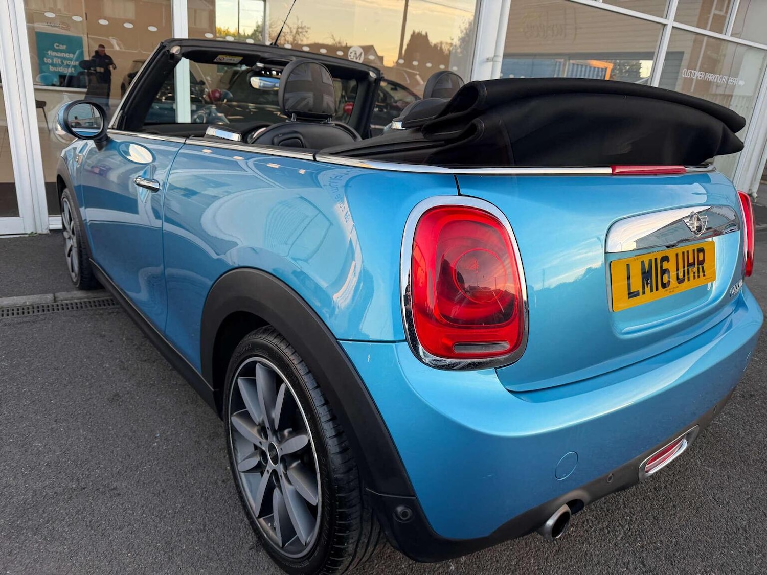 Used MINI Convertible 2016 for sale - 76625399: Photo 48