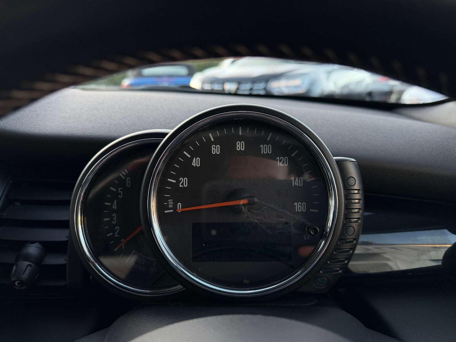 Used MINI Convertible 2016 for sale - 76625399: Photo 8