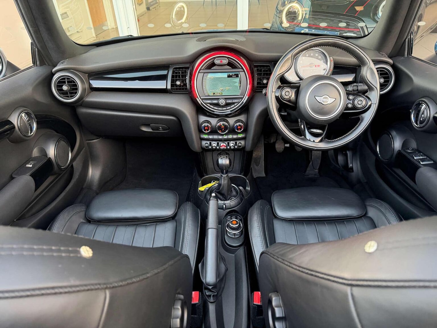 Used MINI Convertible 2016 for sale - 76625399: Photo 9