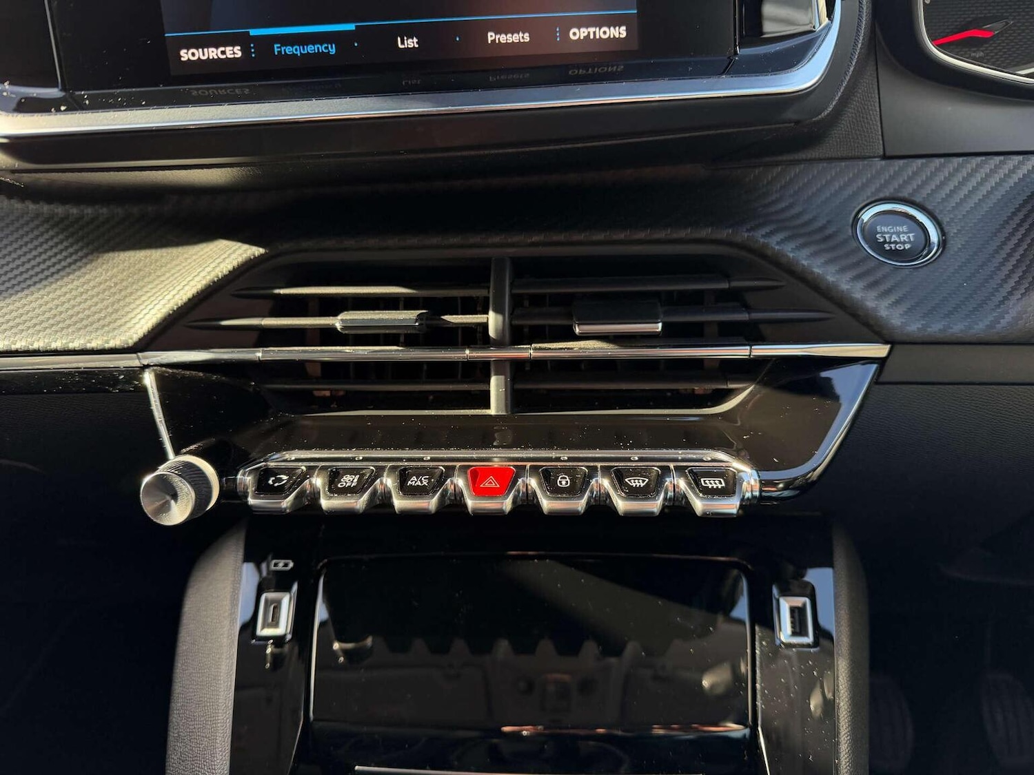 Used Peugeot 208 2020 for sale - 76741275: Photo 16