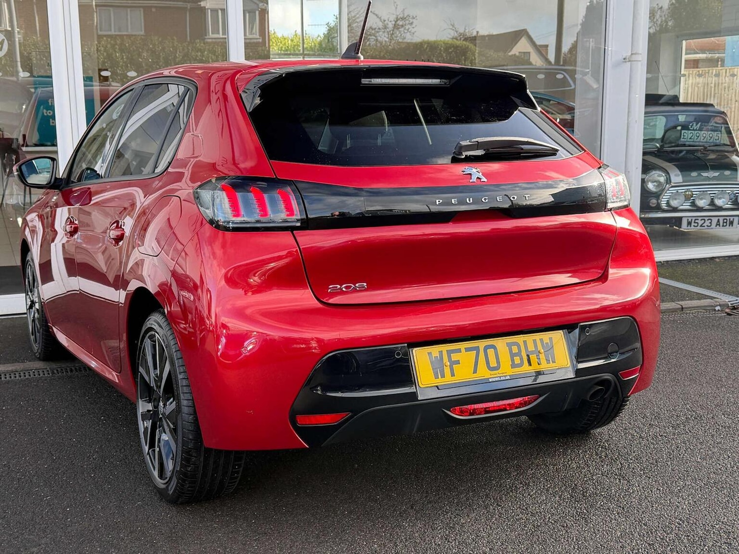 Used Peugeot 208 2020 for sale - 76741275: Photo 2