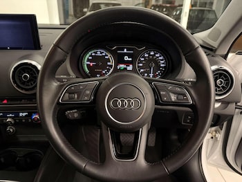 Used Audi A3 2018 for sale - 77162338: Photo