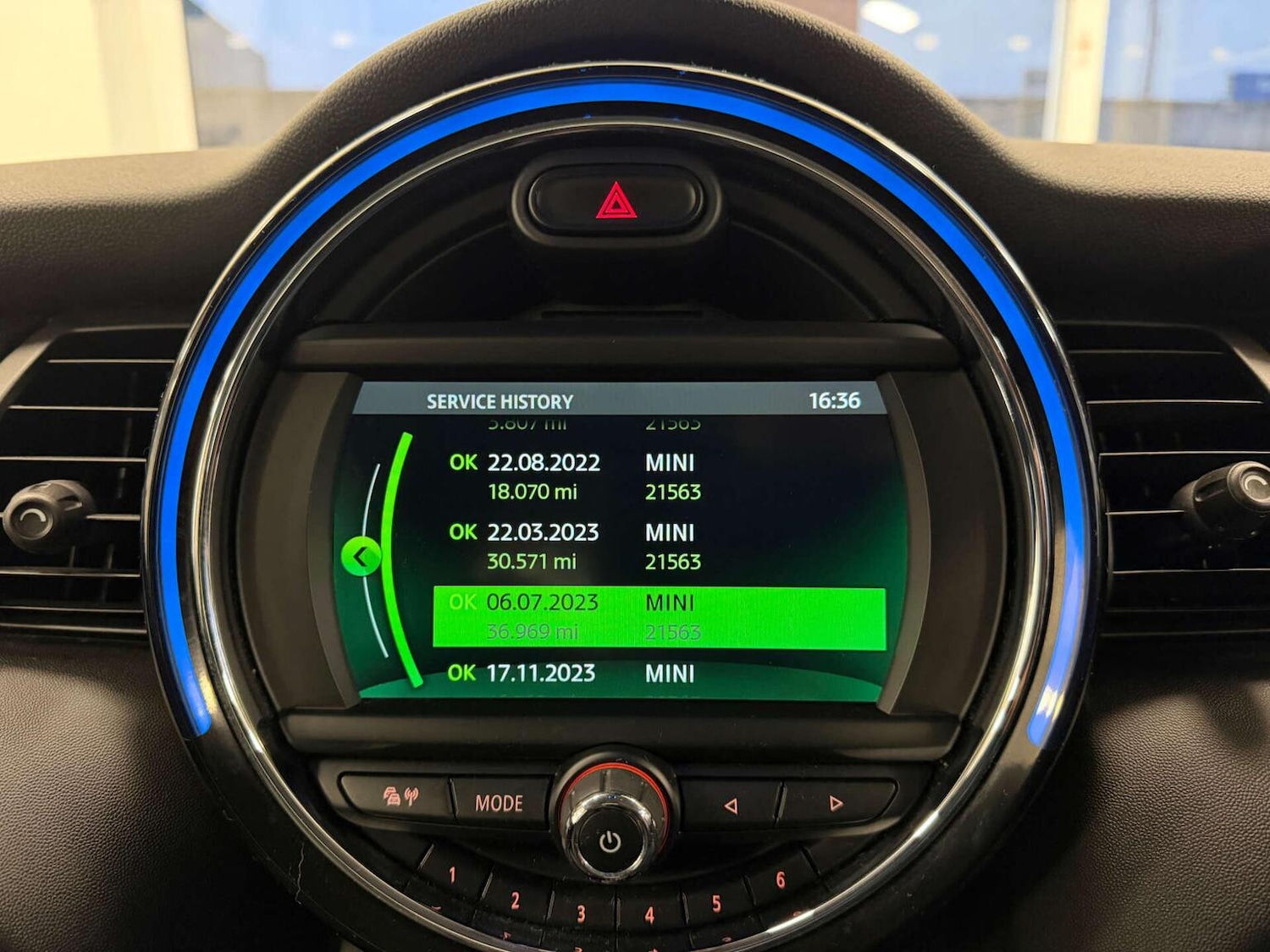 Used MINI Hatch 2018 for sale - 77251250: Photo 13