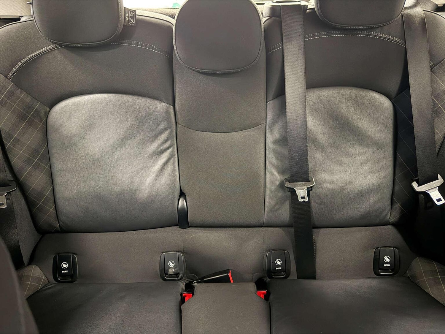 Used MINI Hatch 2018 for sale - 77251250: Photo 31