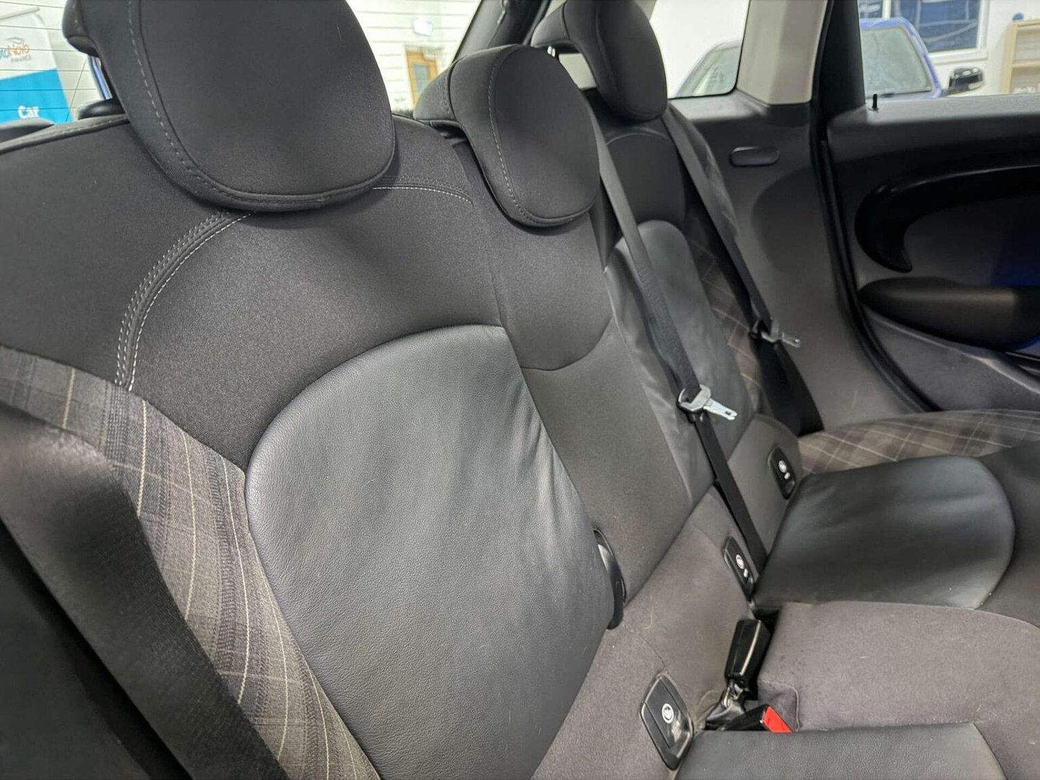 Used MINI Hatch 2018 for sale - 77251250: Photo 32