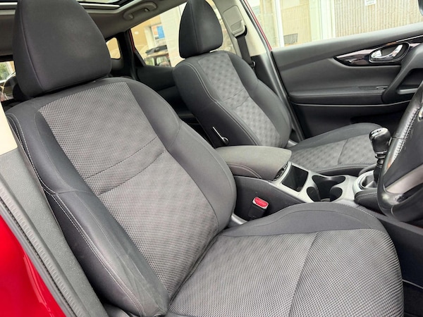 Used Nissan Qashqai 2015 for sale - 76305594: Photo 25