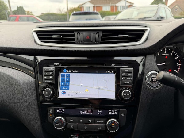 Used Nissan Qashqai 2015 for sale - 76305594: Photo 9