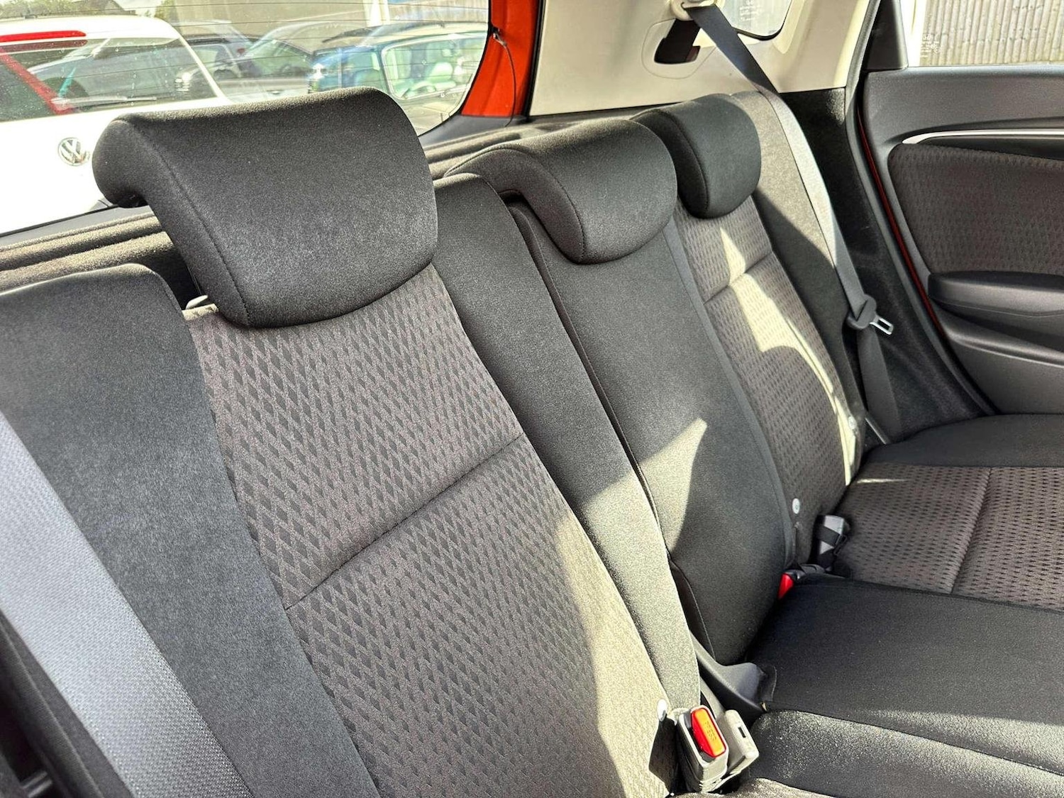 Used Honda Jazz 2018 for sale - 76471230: Photo 32