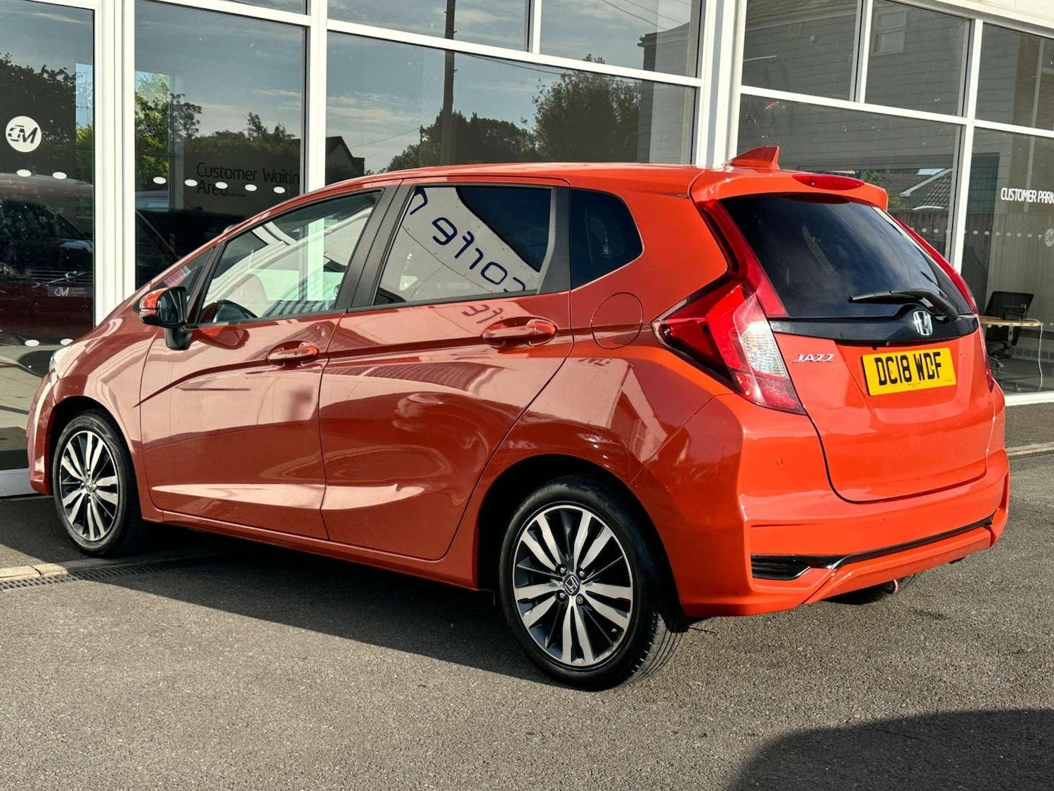 Used Honda Jazz 2018 for sale - 76471230: Photo 40